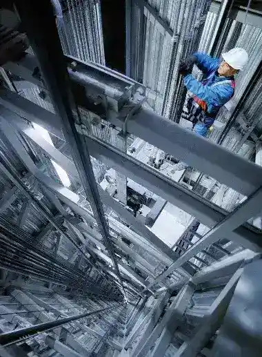 ليش تختار سلم الفضاء؟